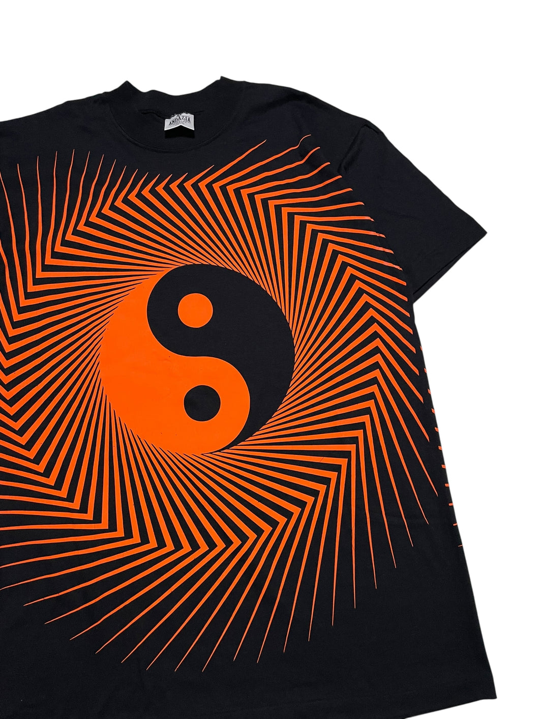Early 1990s Andazia Yin Yang Optical Illusion Tee (L)