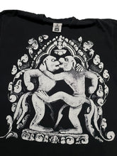 Load image into Gallery viewer, Early 1990s Gargoyles Tee (XL)
