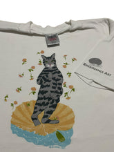 Load image into Gallery viewer, 1989 Cat Parody of Sandro Botticelli’s “The Birth of Venus” Tee (L)

