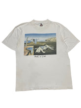 Load image into Gallery viewer, Early 1990s “Dalí’s Cat” Parody Tee (L)
