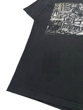 Load image into Gallery viewer, 1992 Annie Leibovitz Keith Haring Photo Tee (L)
