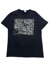 Load image into Gallery viewer, 1992 Annie Leibovitz Keith Haring Photo Tee (L)
