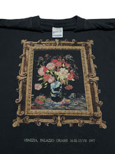 Load image into Gallery viewer, 1997 Vincent Van Gogh “Vase with Carnations” Tee (M)

