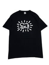 Load image into Gallery viewer, Mid-Late 1990s Keith Haring Baby/Dog Pop Shop Tee (L)
