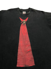 Load image into Gallery viewer, 1995 William Wegman “Devil Dog” Tee (M)
