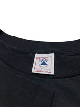 Load image into Gallery viewer, 1994 Sally Swain Great Housewives of Art “Mrs. Mondrian Mops the Floor” Parody Tee (XL)
