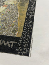 Load image into Gallery viewer, 1992 Gustav Klimt “The Kiss” Tee (L)
