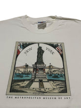 Load image into Gallery viewer, Late 1990s/Early 2000s Metropolitan Museum of Art Tee (M/L)

