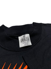Load image into Gallery viewer, Early 1990s Andazia Yin Yang Optical Illusion Tee (L)
