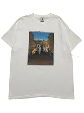 Load image into Gallery viewer, 2001 Henri Rousseau “The Football Players” Guggenheim Museum Tee (XL)
