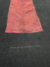 Load image into Gallery viewer, 1995 William Wegman “Devil Dog” Tee (M)
