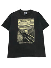 Load image into Gallery viewer, Early 1990s Edvard Munch “The Scream” Tee (L)
